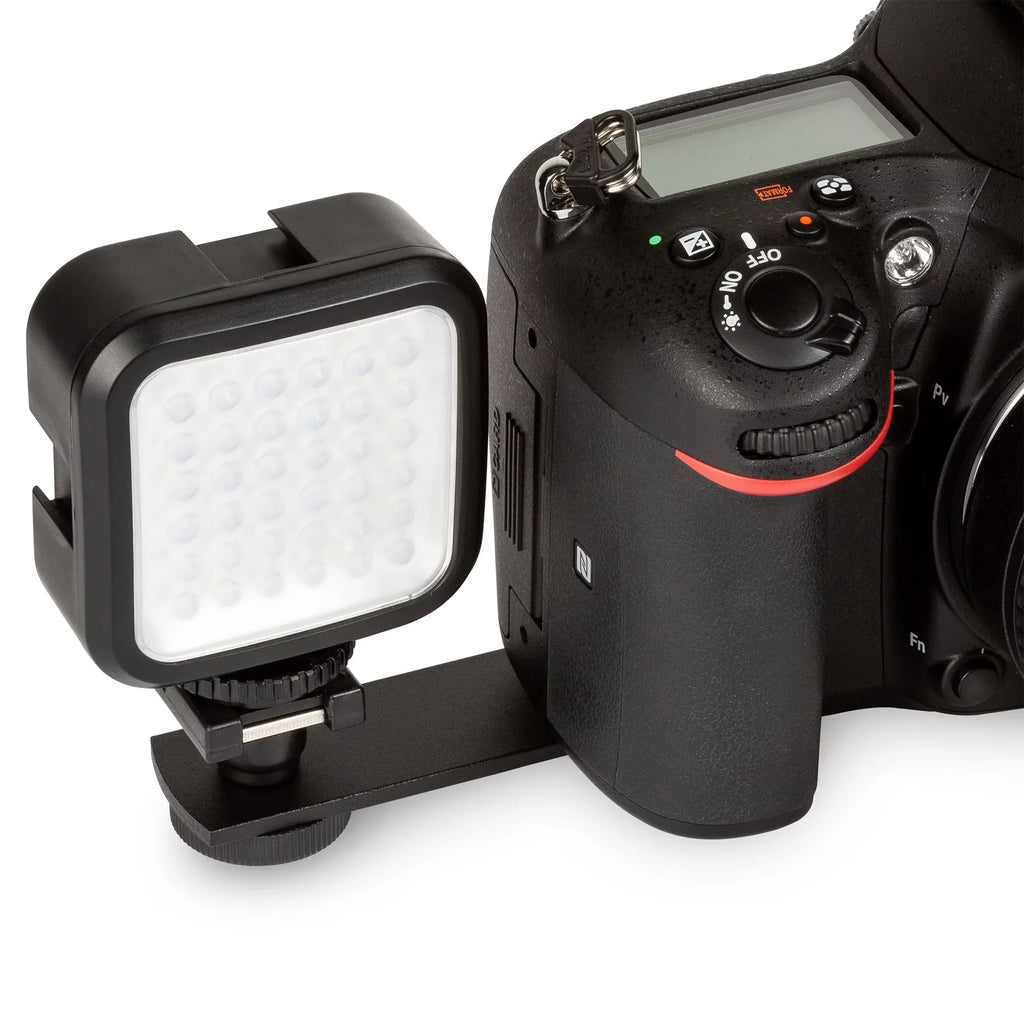 EOS R7 Mirrorless Camera (Body) with 2 Pack SanDisk 32GB Memory Card + Case + ZeeTech Accessory